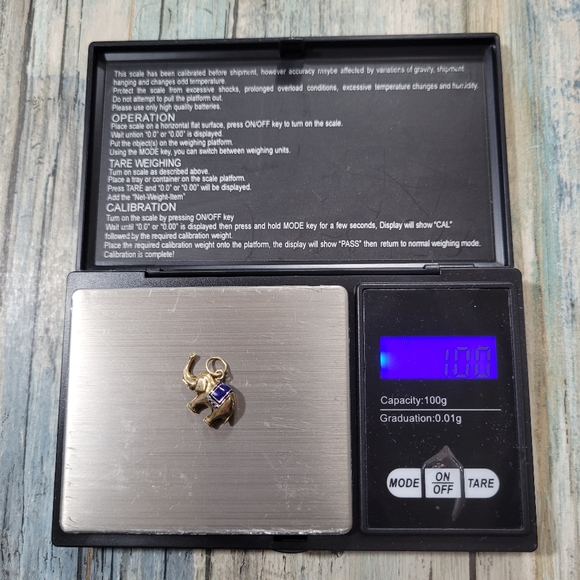 Vintage 14k Lucky Elephant Blue enamel Charm/Pendant. - Picture 7 of 9